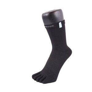 TOETOE Trekové prstové ponožky Liner Ankle - Černé Velikost ponožek: 44-47